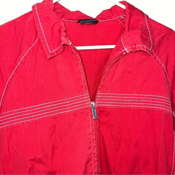 Nike Women’s Red Cotton Zip Up Jacket Size Medium (8-10) - Picture 8 of 11